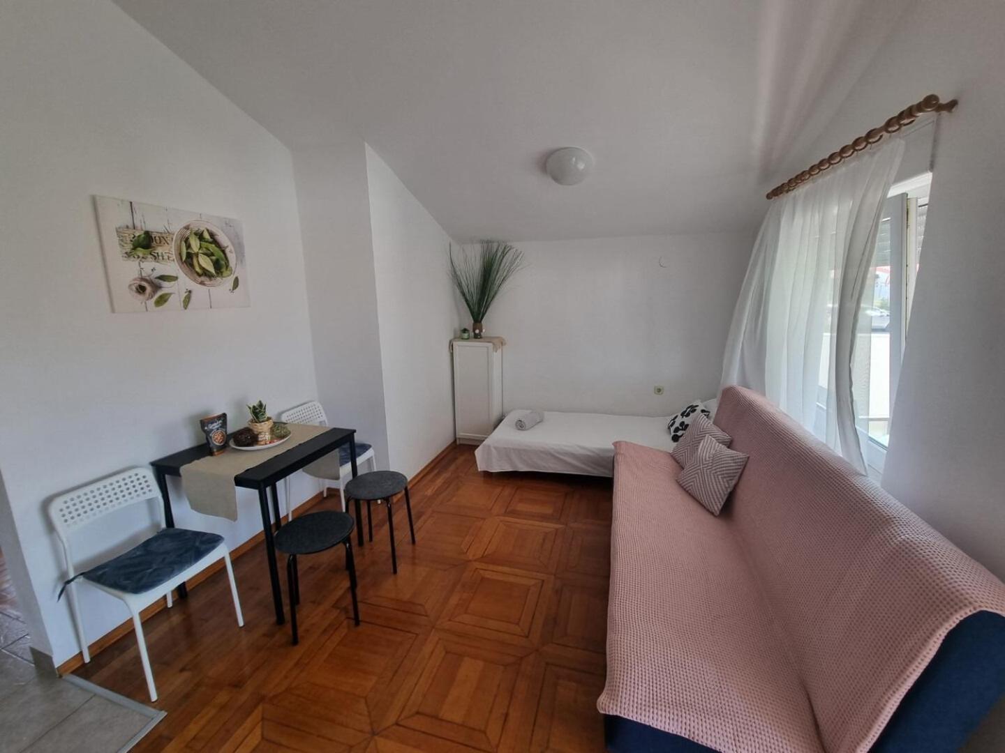 Apartments Rising Sun Vir Zewnętrze zdjęcie
